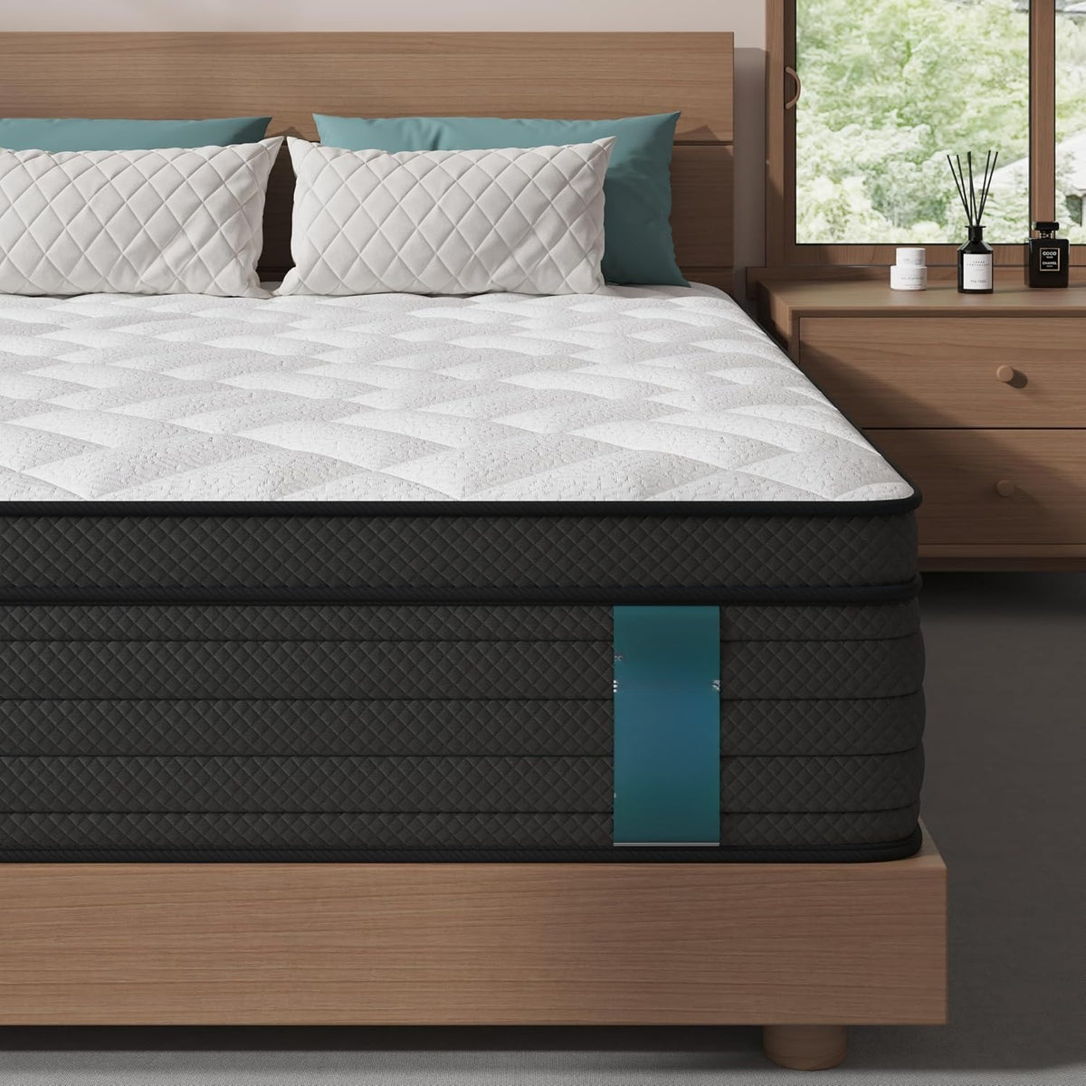 14" Queen Cooling Hybrid Mattress